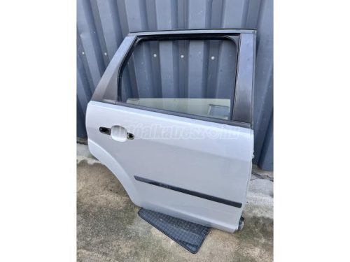 FORD FOCUS - 2006 - ajtó