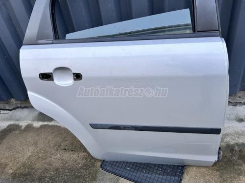 FORD FOCUS - 2006 - ajtó