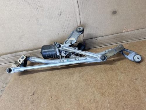 ablaktörlő szerkezet