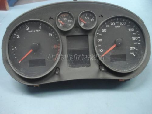 AUDI A2 - 2003 - kilométer óra