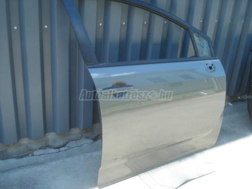 TOYOTA COROLLA VERSO - 2006 - ajtó