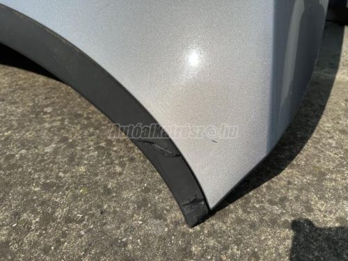 VOLKSWAGEN GOLF PLUS - 2009 - motorháztető