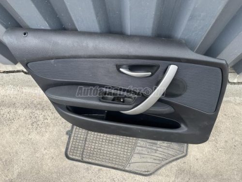 BMW 1-ES SOROZAT - 2008 - ajtókárpit