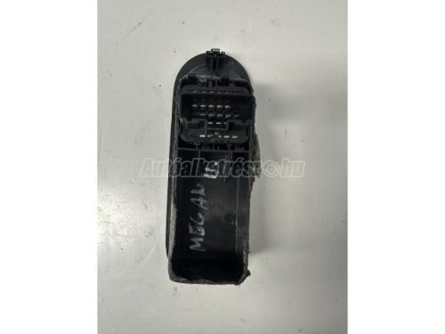 ablakemelő kapcsoló