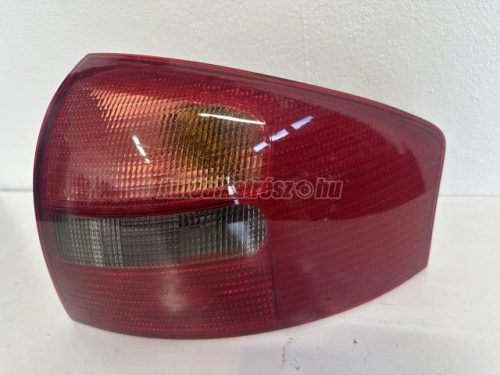 AUDI A6 - 2000 - lámpa