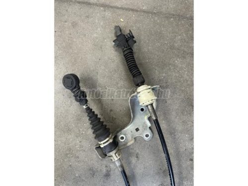 FIAT GRANDE PUNTO - 2010 - 00463159950 - váltókulisszaház