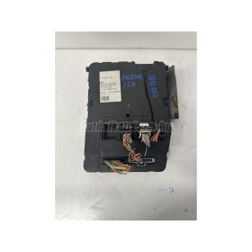RENAULT MEGANE - 2004 - 8200309689 - biztosítéktábla