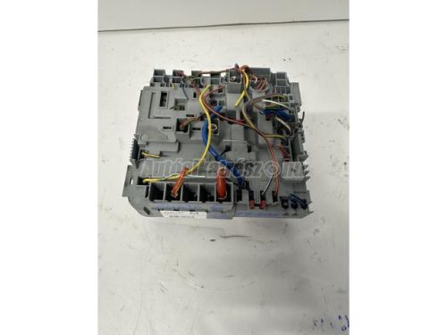 FIAT GRANDE PUNTO - 2010 - 51827977 - biztosítéktábla