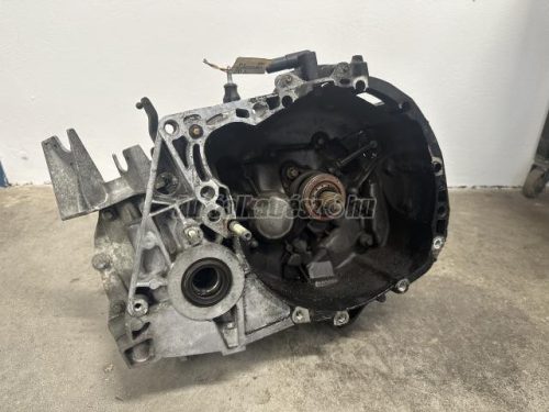 RENAULT MEGANE - 2007 - CEJRQK9KPF820021 - manuális váltó