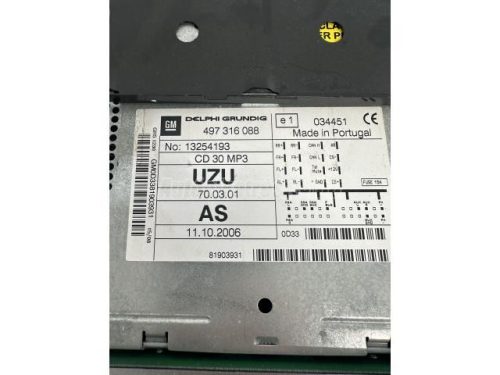 OPEL CORSA D - 2011 - 497316088 - cd rádió