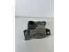 OPEL CORSA D - 2011 - motortartó bak