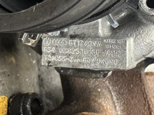 AUDI A3 | VOLKSWAGEN GOLF IV,  GOLF,  BORA | SKODA OCTAVIA | SEAT TOLEDO,  LEON - 2003 - 038253016F - töltő, feltöltés