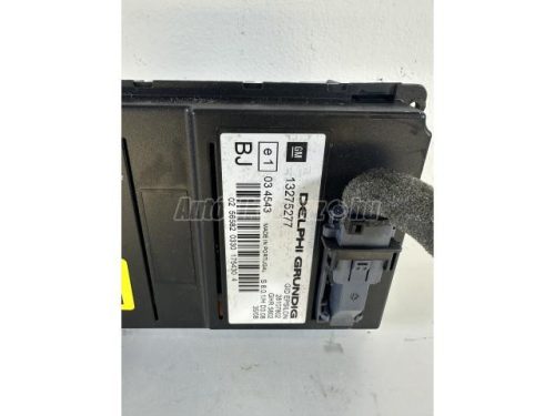 többfunkciós kijelző