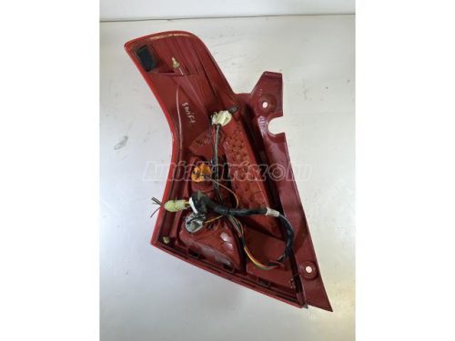 SUZUKI SWIFT - 2008 - 45252 - lámpa