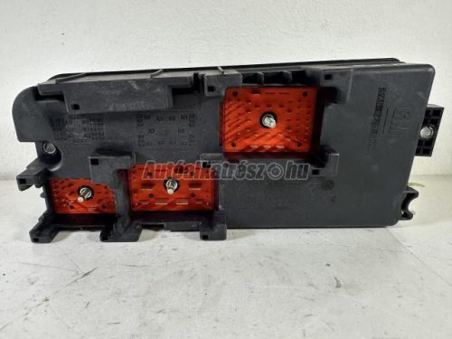 OPEL VECTRA C - 2006 - 13240243 - biztosítékdoboz