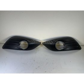   FORD FOCUS - 2010 - 8M51R19952A,8M51R19953A - ködlámpa burkolat