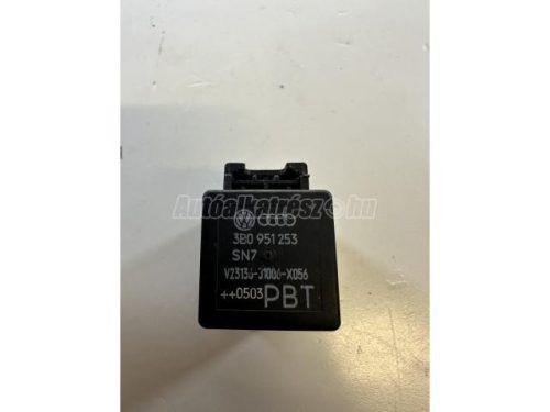 VOLKSWAGEN PASSAT VI - 2012 - 3B0951253 - előizzító relé