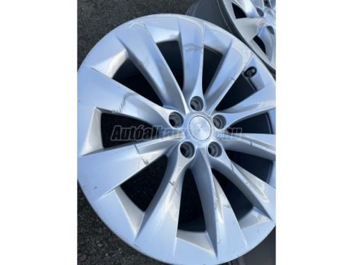 TESLA MODEL S 105933700B - Gyári alufelni 19x8
