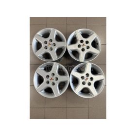   BMW 3-AS SOROZAT - Fondmetal  - Alufelni 15x7 - BMW 3-AS SOROZAT (1990-1998)