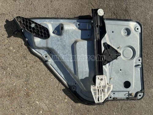 ablakemelő szerkezet