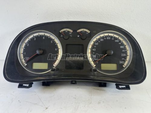 VOLKSWAGEN GOLF IV - 2004 - 1J5920826G - km óra