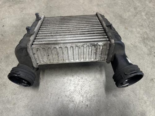 VOLKSWAGEN PASSAT V - 2004 - 3B0145806 - intercooler hűtő
