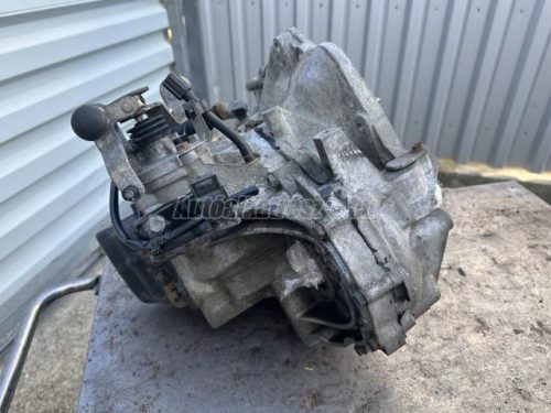 manuális sebességváltó