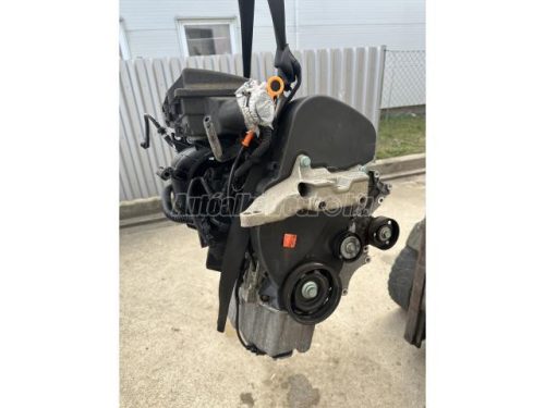 VOLKSWAGEN GOLF IV - 2004 - BCA - benzin motor