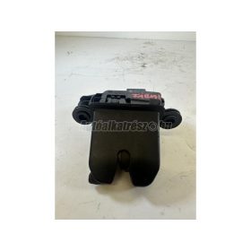 csomagtér ajtó zárszerkezet