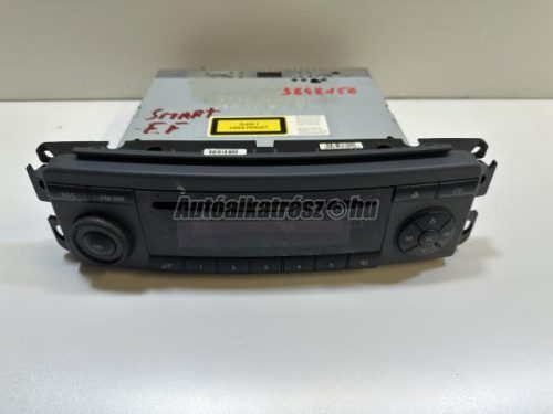 SMART FORFOUR - 2005 - A4548200379 - cd rádió