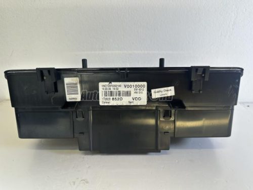 VOLKSWAGEN CADDY - 2008 - 1T0920852D - km óra