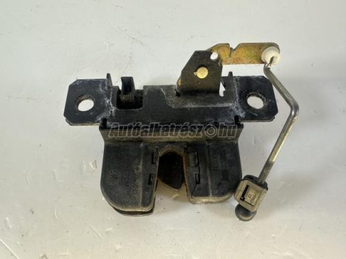 VOLKSWAGEN CADDY - 2010 - 2K0827505D - csomagtér zár