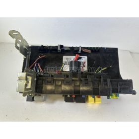   MERCEDES-BENZ C-OSZTÁLY - 2006 - 2035450701 - biztosítéktábla