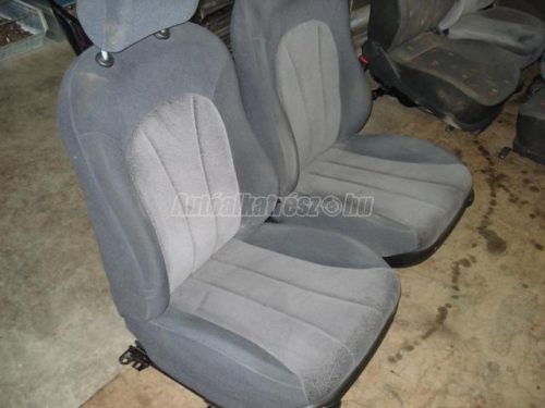 FORD FIESTA - 1995/03 - Első ülés párban