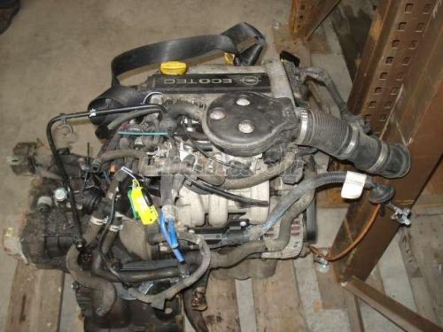 OPEL CORSA B - 1999/01 - X10XE - Motor és egyéb