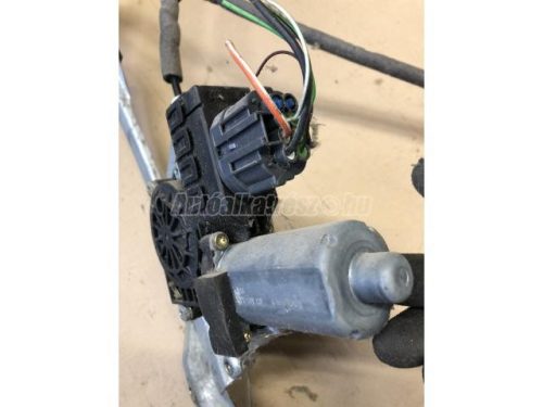 FORD FOCUS - 2000 - XS4123200 - ablakemelő szerkezet